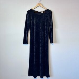 VTG Black Crushed Velvet Goth Women's Sz Medium Three Quarter Sleeve Maxi Dress